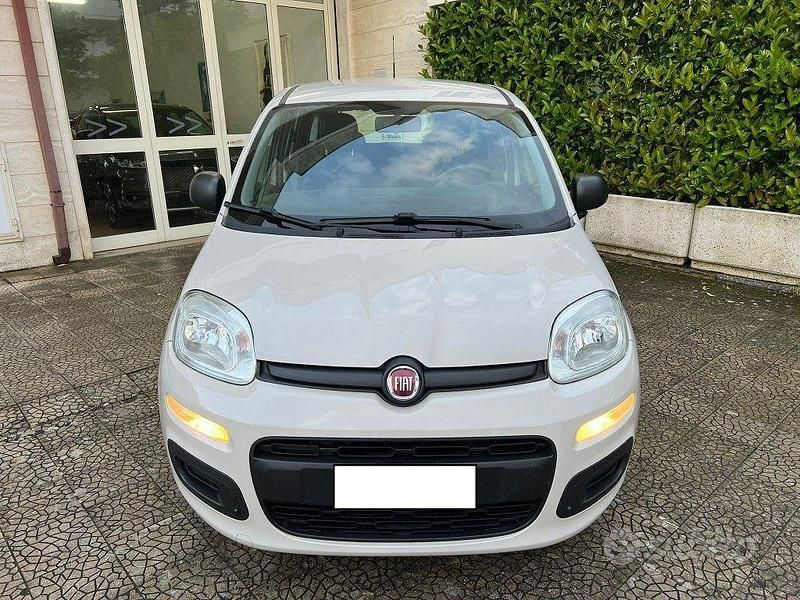 Usata Fiat Panda 69 CV (50 kW) 2017 Beige Utilitaria