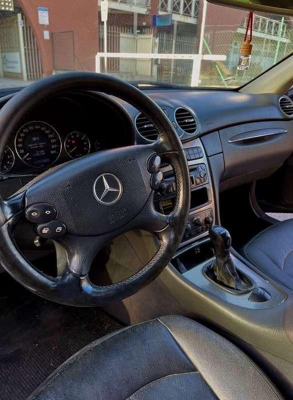 Usata Mercedes CLK200 Avantgarde 163 CV (119 kW) 2003 Cabrio