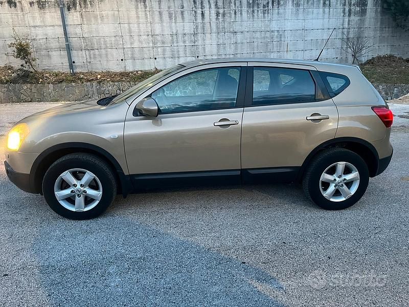 Usata Nissan Qashqai 150 CV (110 kW) 2009 SUV