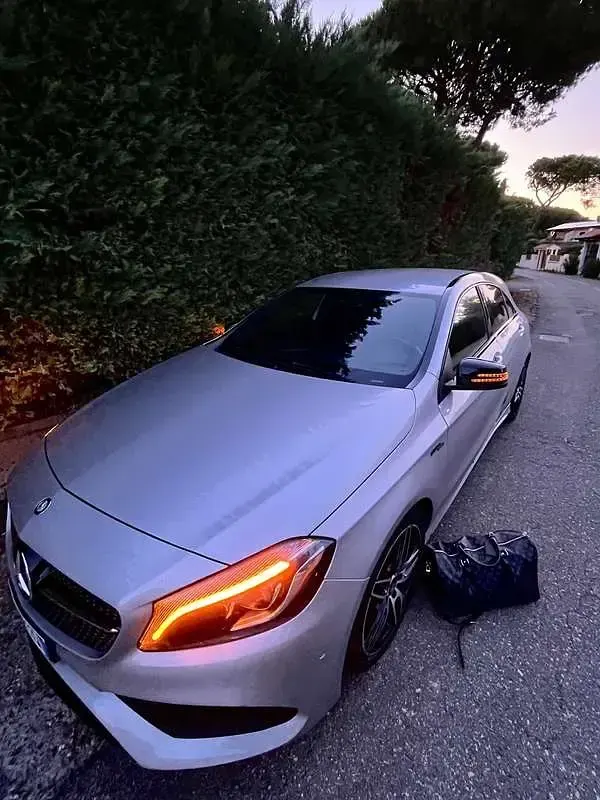 Usata Mercedes A180 AMG 109 CV (80 kW) 2016 Utilitaria