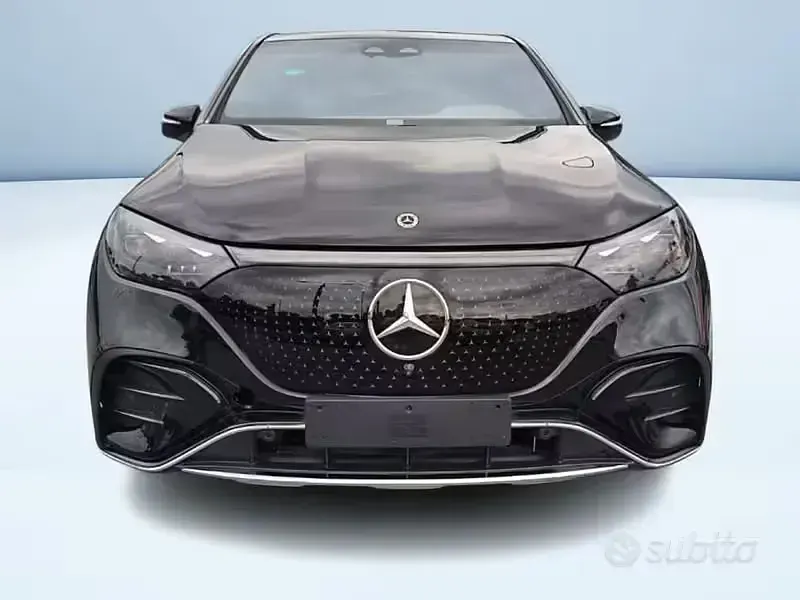Nuova Mercedes EQE350 AMG line 214 kW (292 CV) 2026 Nero SUV