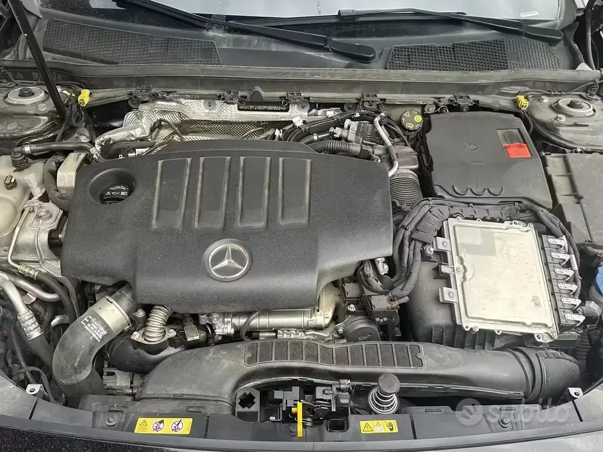 Usata Mercedes A180 136 CV (100 kW) 2023 Nero Berlina
