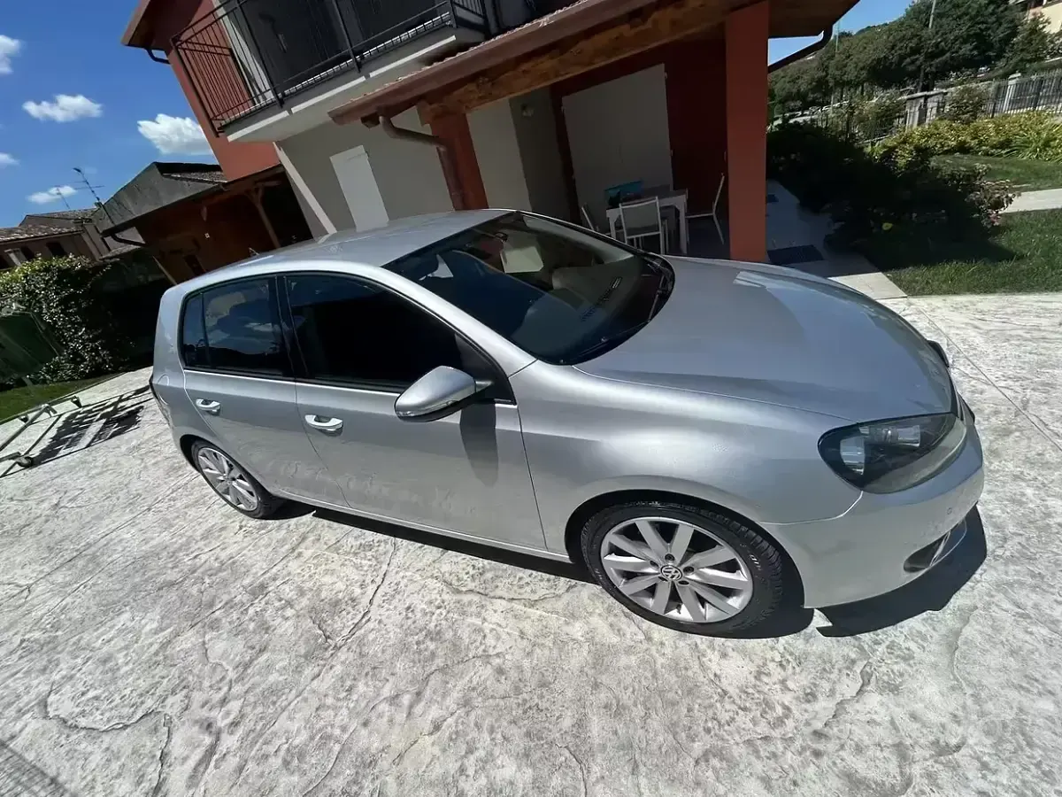 Usata VW Golf VI 140 CV (102 kW) 2011 Utilitaria