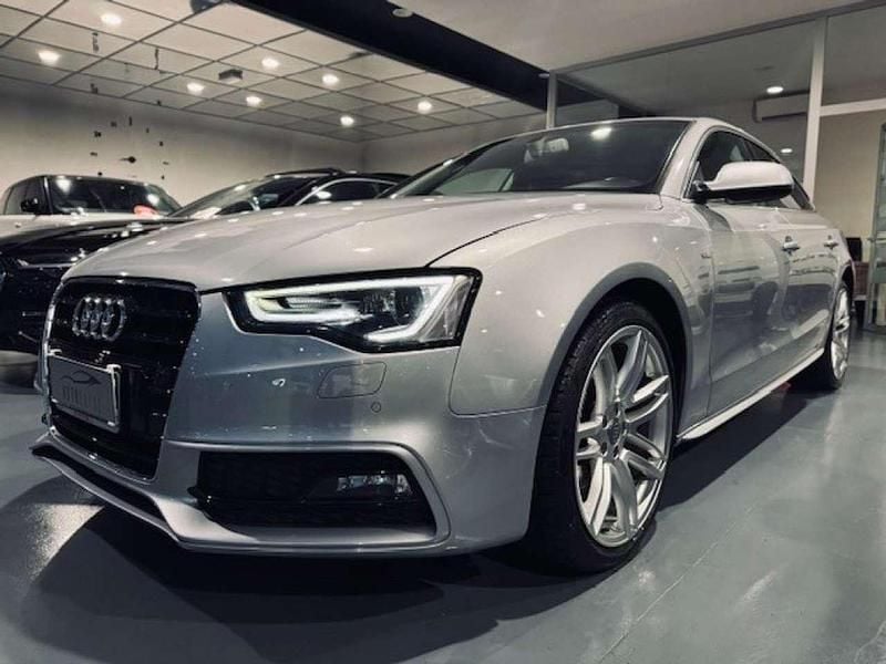 Argento Usata 2017 Audi A5 S-Line Tre volumi | 17.900 € (Ottimo prezzo) - Immagine 1/4