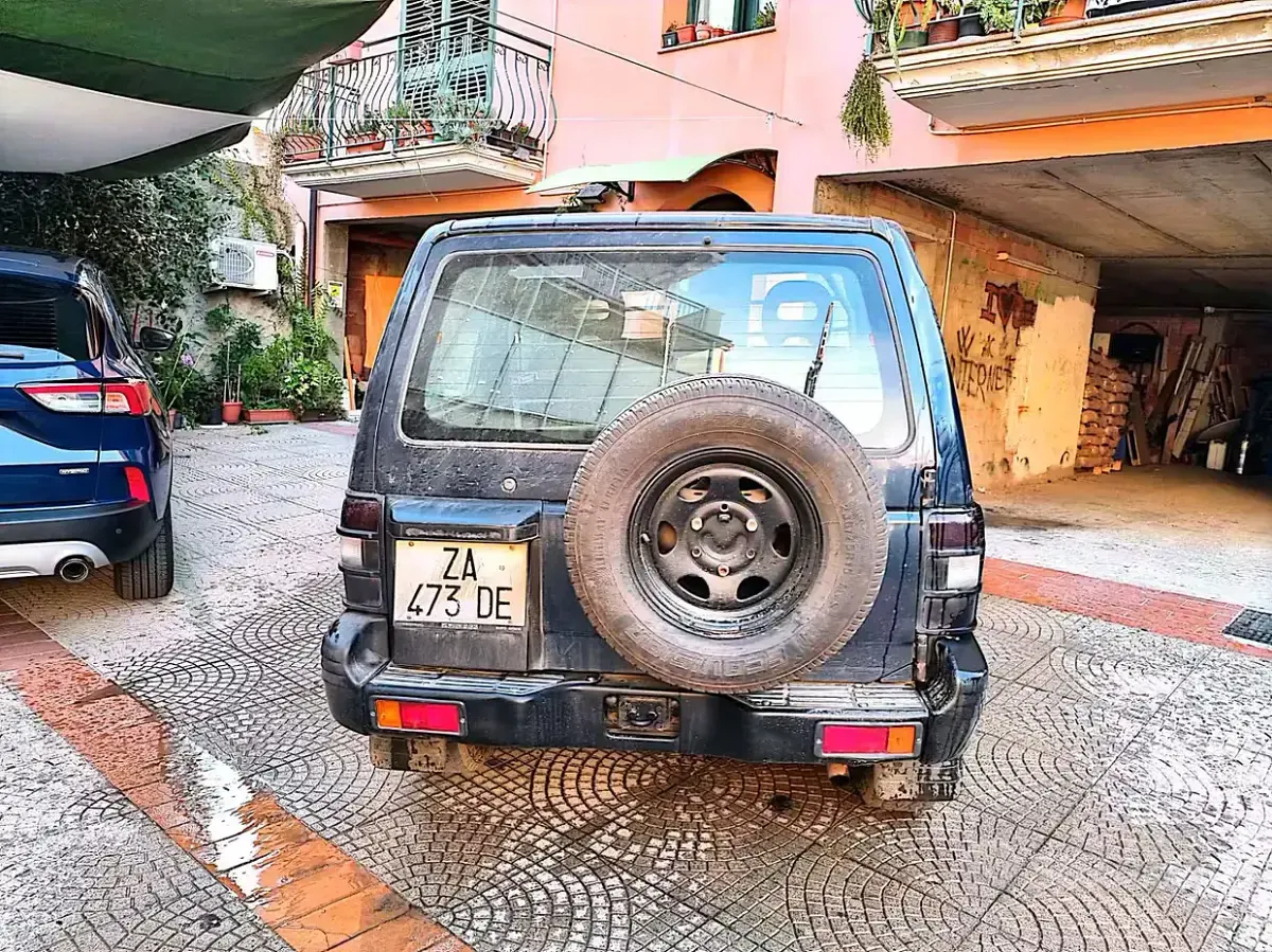 Usata Mitsubishi Pajero 115 CV (84 kW) 2001 SUV