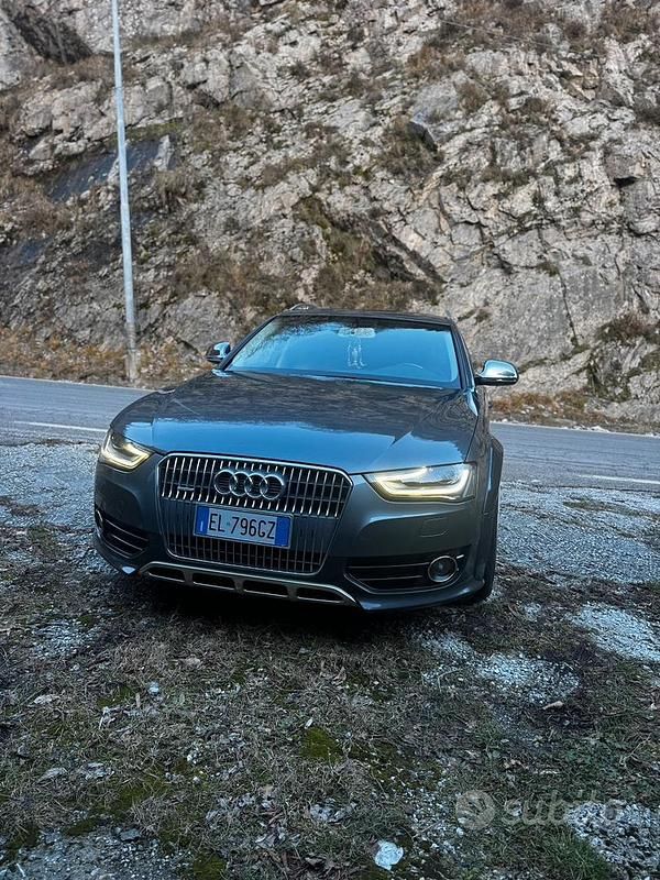 Usata Audi A4 Allroad 177 CV (130 kW) 2012 Grigio Station wagon