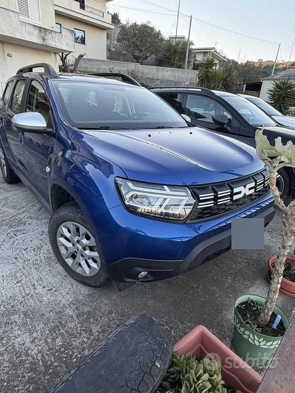 Begagnad Dacia Duster 114 HK (83 kW) 2023 Blå SUV