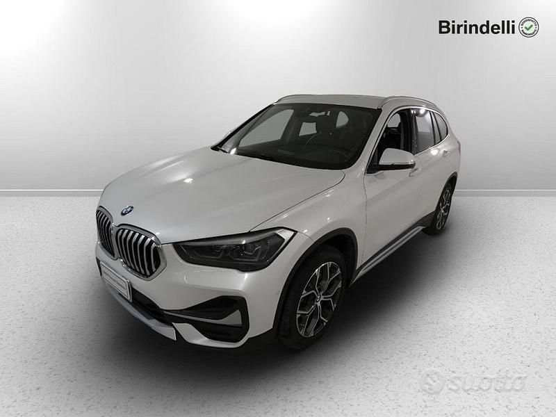 Mineral white metallizzato Usata 2020 BMW X1 xLine SUV | 26.500 € (Buon prezzo) - Immagine 1/3