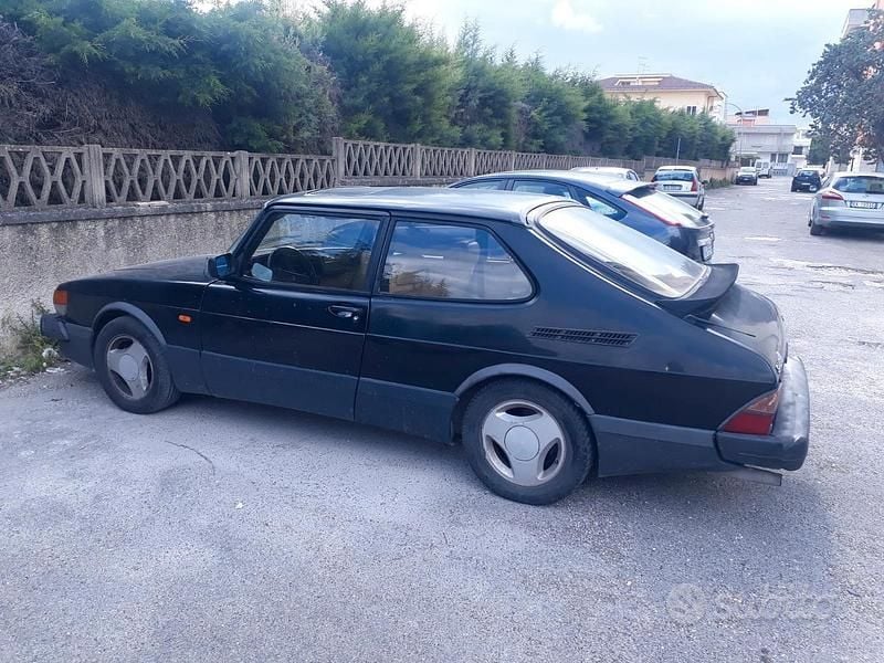 Usata Saab 900 175 CV (128 kW) 1985 Nero Coupé