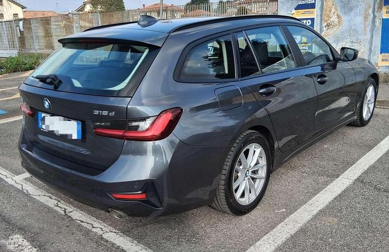 Usata BMW 318 150 CV (110 kW) 2022 Station wagon