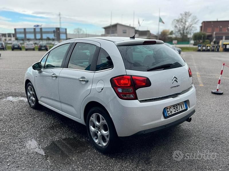 Usata Citroën C3 Exclusive 68 CV (50 kW) 2011 Bianco Berlina
