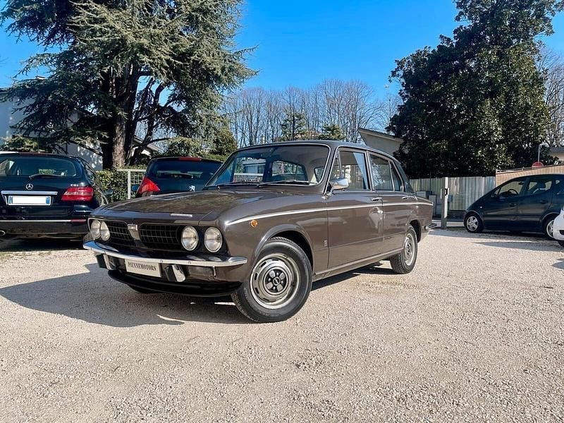 Usata Triumph Dolomite 89 CV (65 kW) 1973 Marrone Berlina