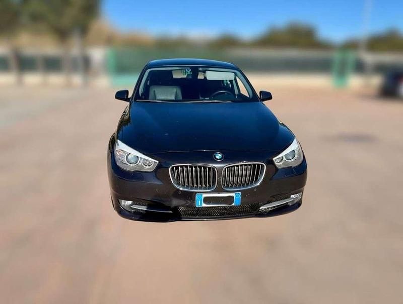 Usata BMW 520 184 CV (135 kW) 2012 Nero Station wagon