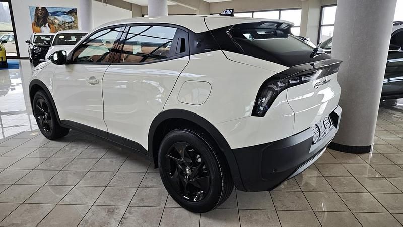 Nuova Alfa Romeo Junior 135 CV (99 kW) 2025 Bianco SUV