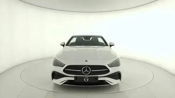 Usata Mercedes CLE220 AMG Line Premium Plus 197 CV (144 kW) 2024 Bianco Cabrio