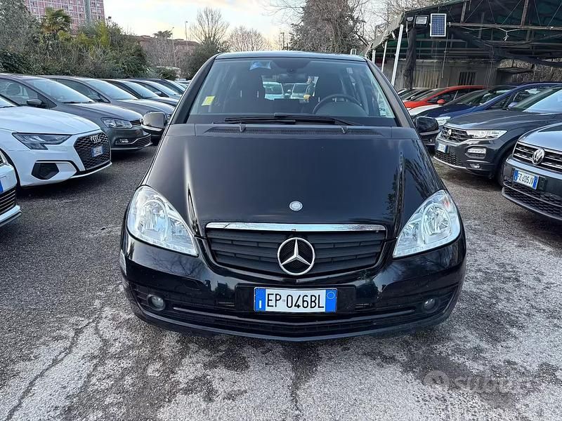 Usata Mercedes A160 Executive 81 CV (59 kW) 2012 Nero Berlina