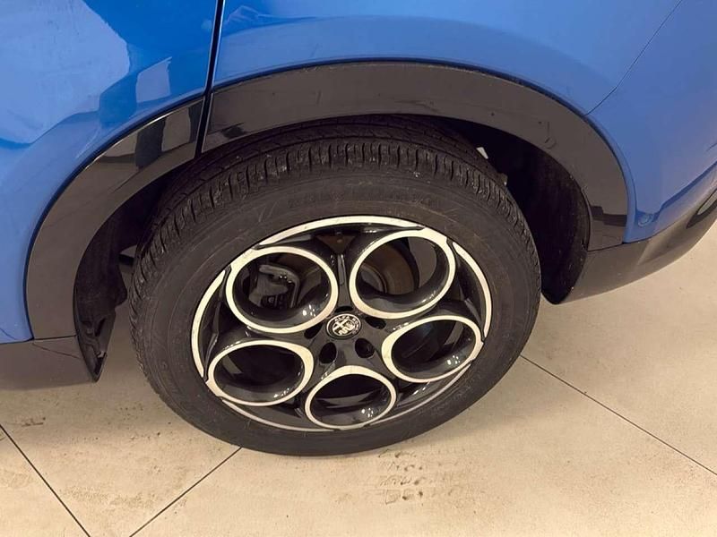 Usata Alfa Romeo Tonale Sprint 131 CV (96 kW) 2024 Blu SUV