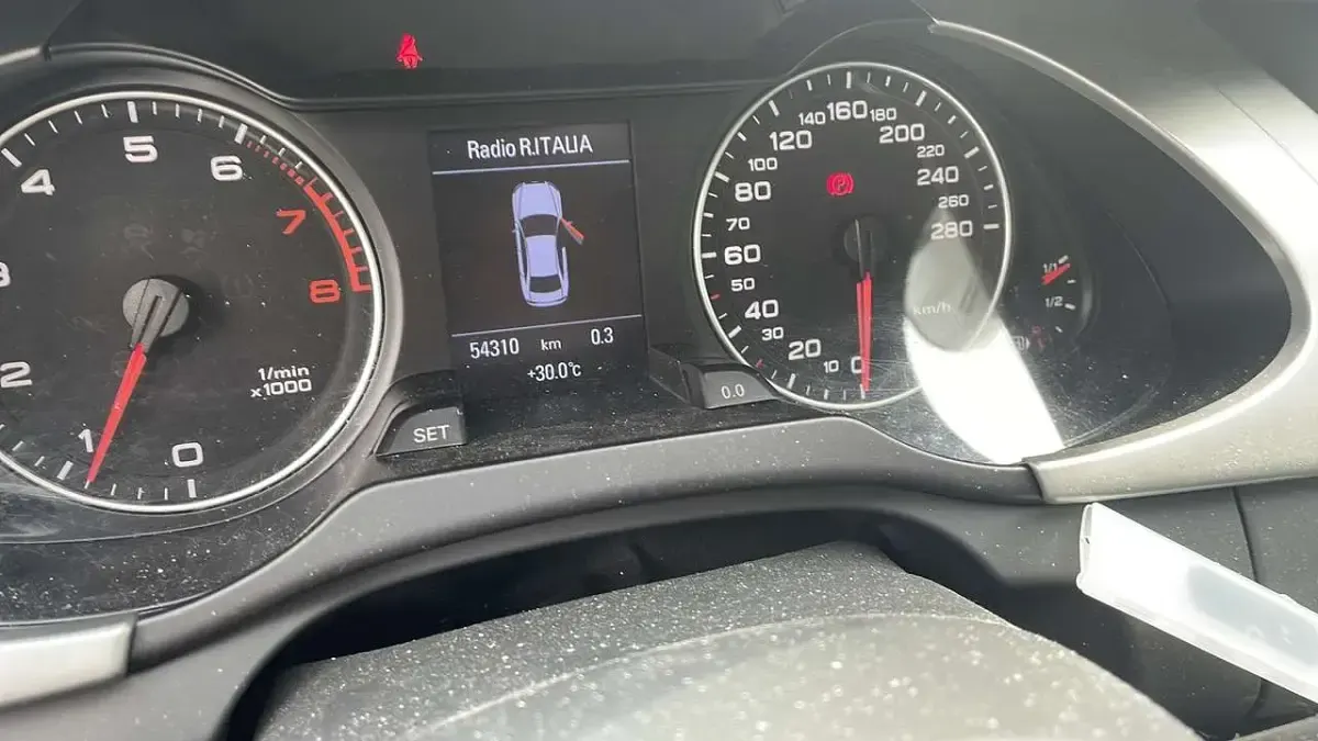 Usata Audi A4 Advanced 160 CV (117 kW) 2008 Grigio Berlina
