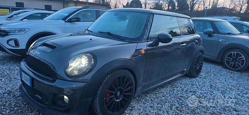 Usata Mini John Cooper Works 231 CV (169 kW) 2011 Grigio Utilitaria
