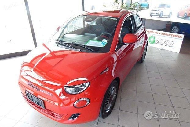 Usata Fiat 500e Red 50 kW (68 CV) 2021