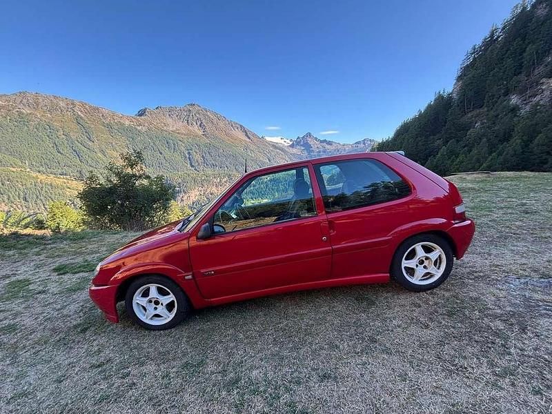 Usata Citroën Saxo 60 CV (44 kW) 2001 Utilitaria