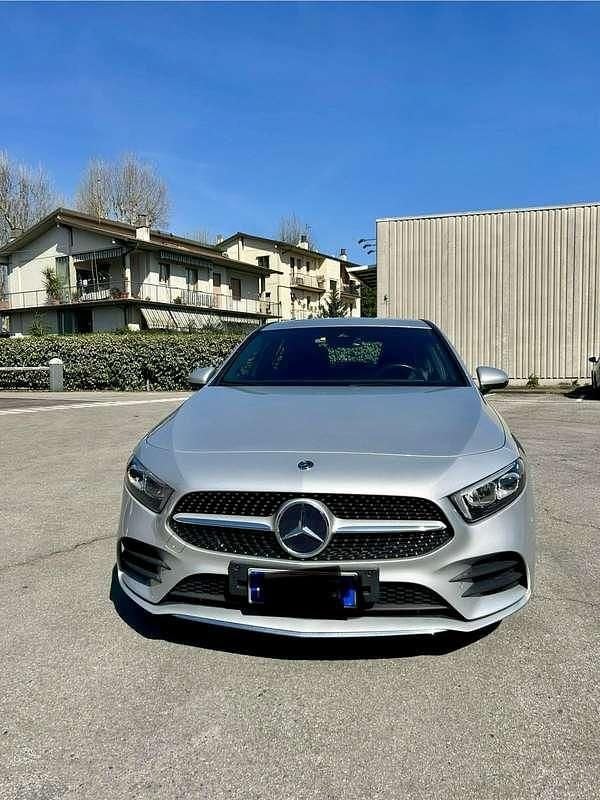 Usata Mercedes A200 Premium 150 CV (110 kW) 2019 Berlina