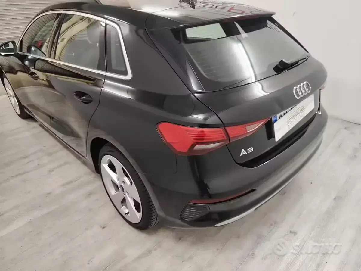 Usata Audi A3 110 CV (80 kW) 2022 Nero Berlina