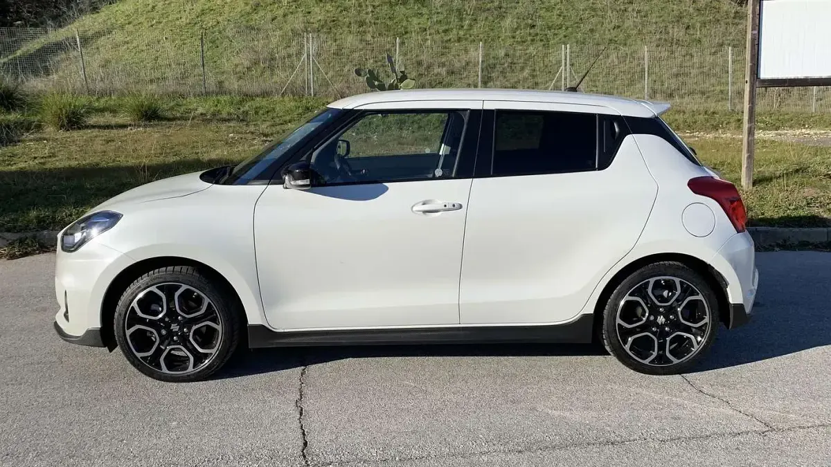 Usata Suzuki Swift Sport 140 CV (102 kW) 2019 Bianco Utilitaria