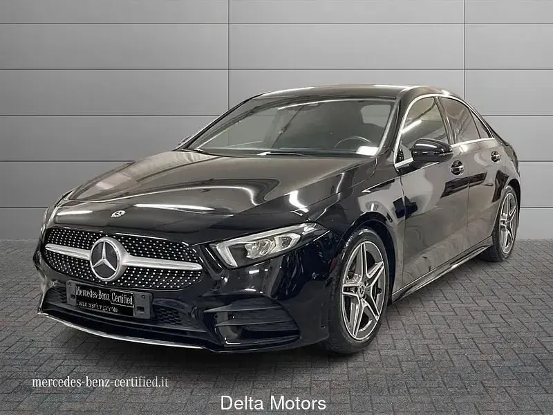 Usata Mercedes A180 Premium 116 CV (85 kW) 2019 Berlina