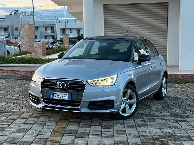 Grigio Usata 2015 Audi A1 Sport Due volumi | 14.500 € (Buon prezzo) - Immagine 1/4