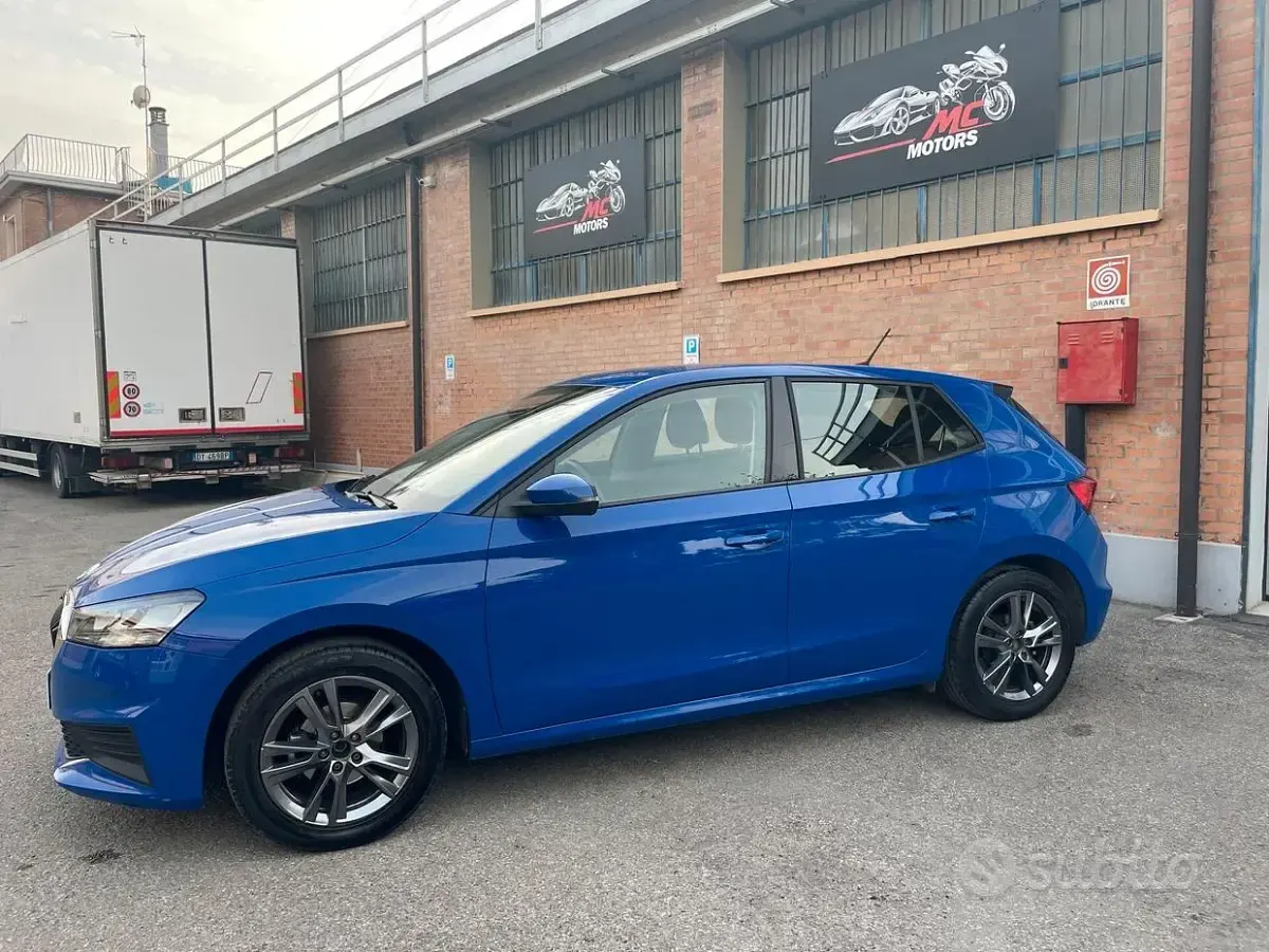Usata Skoda Fabia 80 CV (58 kW) 2023 Blu Utilitaria