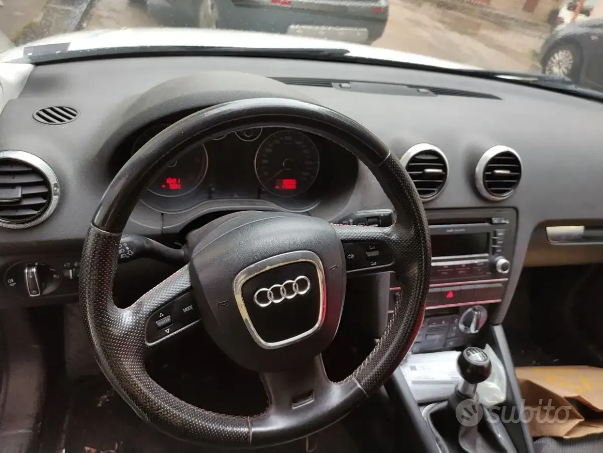 Usata Audi A3 Sportback Attraction 170 CV (125 kW) 2011 Bianco Utilitaria