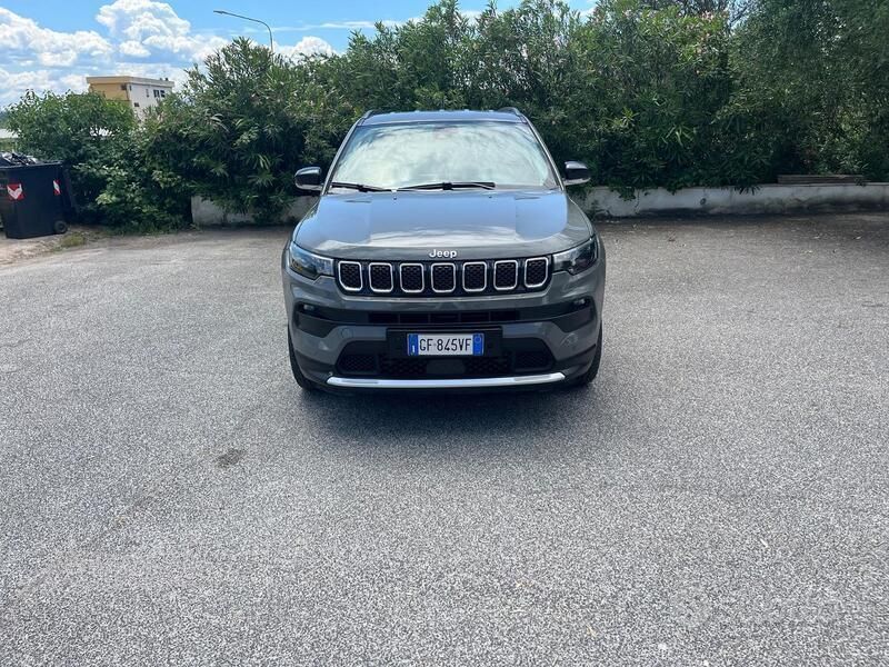 Usata Jeep Compass 131 CV (96 kW) 2021 Grigio SUV