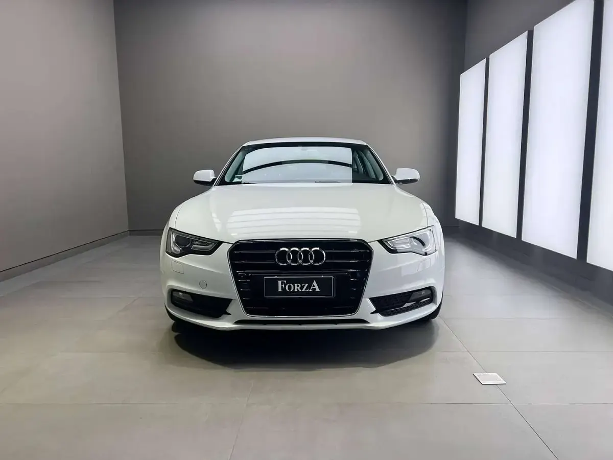 Usata Audi A5 Sportback 177 CV (130 kW) 2014 Bianco Utilitaria