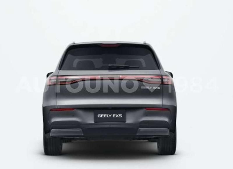 Nuova Geely EX5 160 kW (218 CV) 2026 Grigio SUV