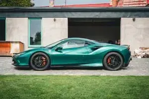 Usata Ferrari F8 720 CV (529 kW) 2022 Verde Coupé