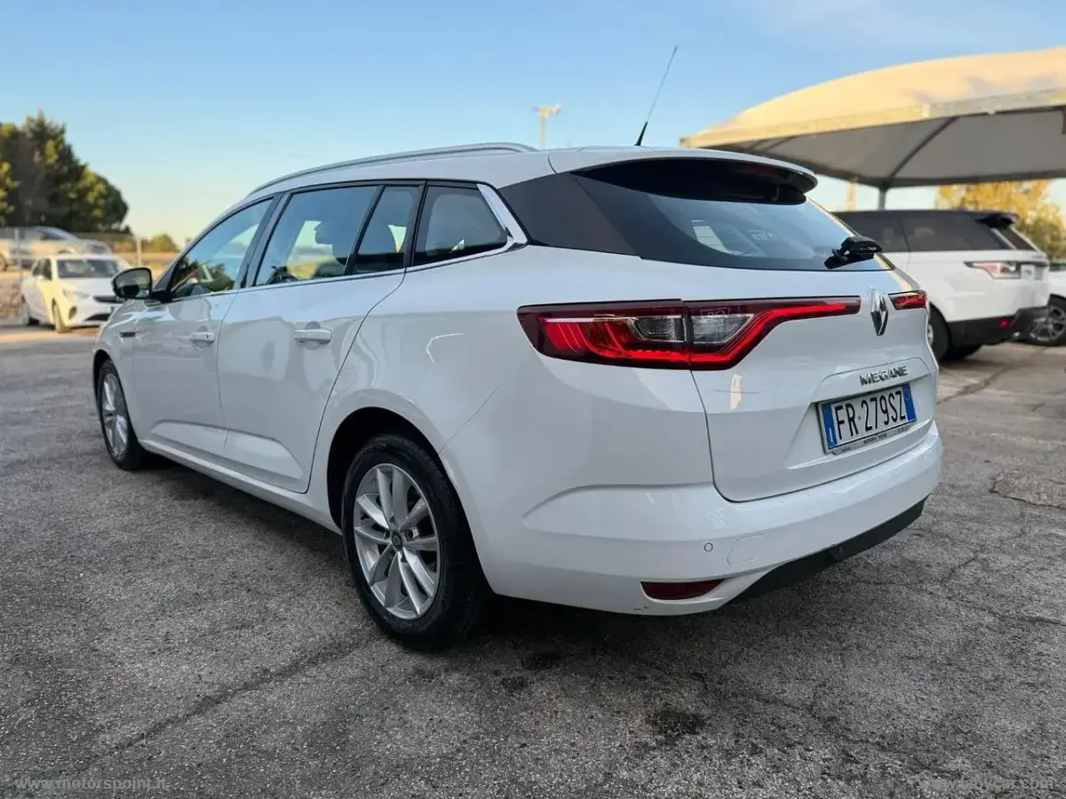 Usata Renault Mégane 110 CV (80 kW) 2018 Bianco