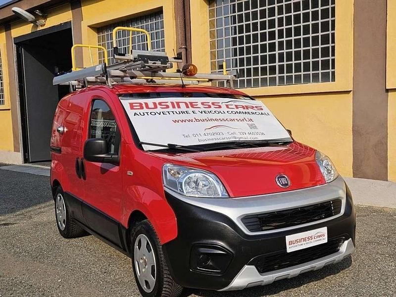 Usata Fiat Fiorino 95 CV (69 kW) 2017 Rosso Monovolume