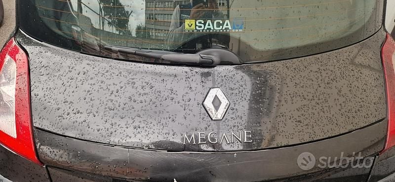 Usata 2005 Renault Mégane II | 1500 € - Immagine 1/4