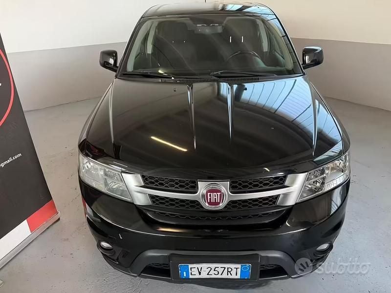 Usata Fiat Freemont 140 CV (102 kW) 2014 Nero SUV