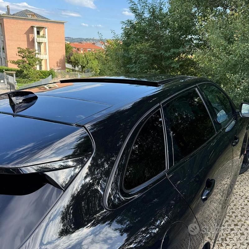 Usata Jaguar F-Pace 241 CV (177 kW) 2020 Nero SUV