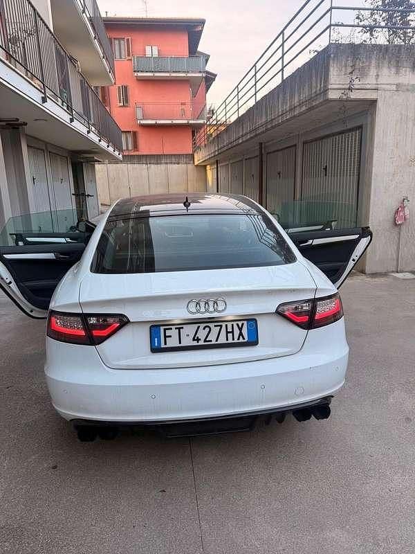 Usata Audi A5 Sportback Ambiente 211 CV (155 kW) 2011 Utilitaria