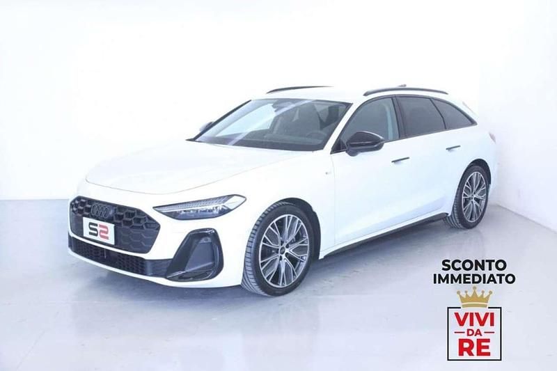 Nuova Audi A5 S-Line 150 CV (110 kW) 2025 Bianco / metallizzato Coupé