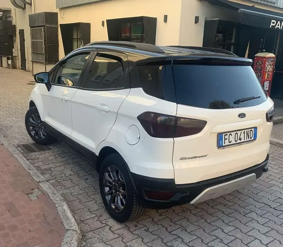 Usata Ford Ecosport Titanium 95 CV (69 kW) 2016 SUV