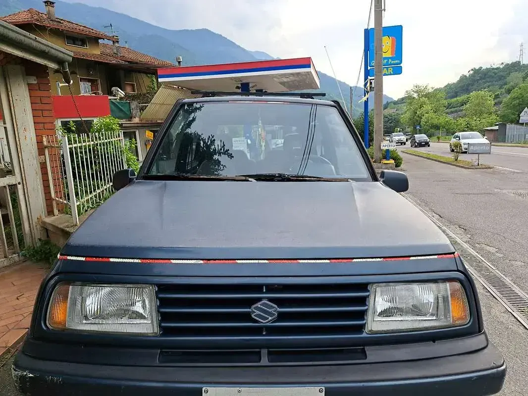 Usata Suzuki Vitara 75 CV (55 kW) 1990 Blu/azzurro SUV