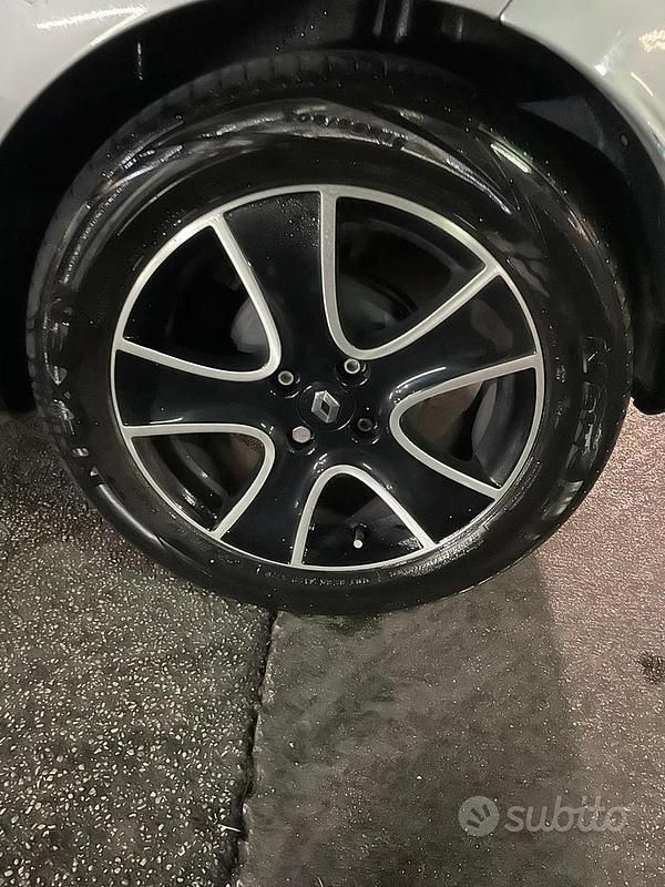 Usata Renault Clio IV 48 CV (35 kW) 2017 Grigio Utilitaria