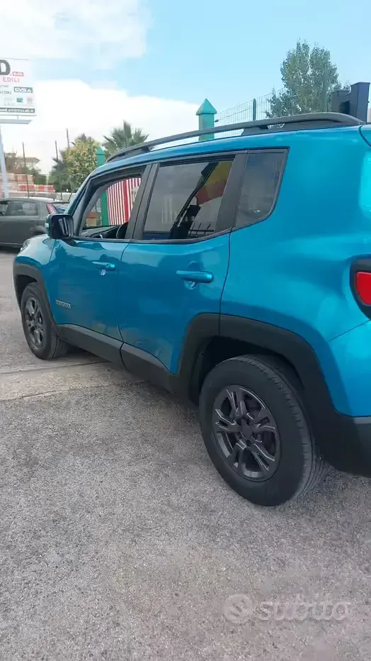 Usata Jeep Renegade Longitude 120 CV (88 kW) 2021 Bluazzurro SUV