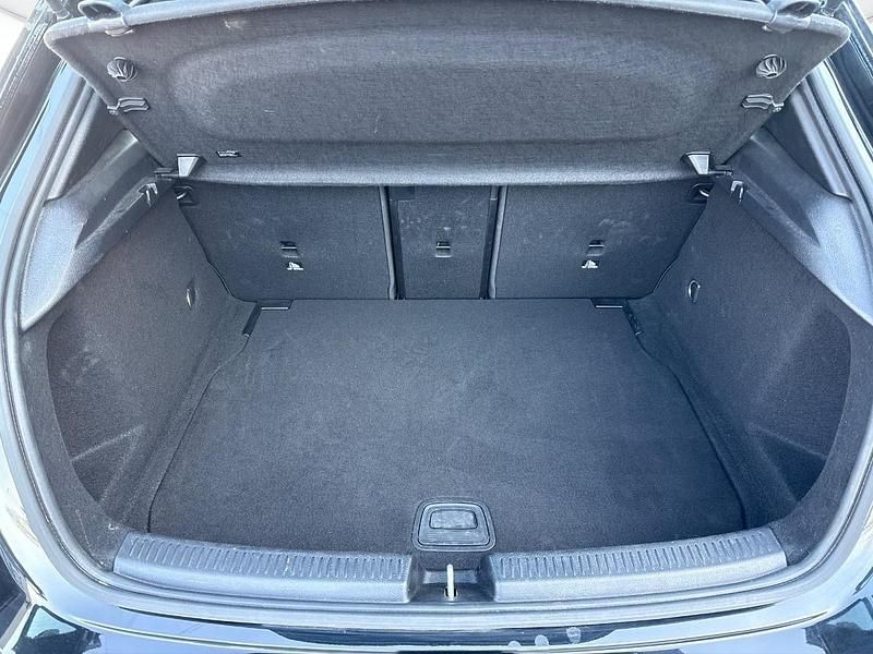 Usata Mercedes A180 AMG Line Premium 136 CV (100 kW) 2025 Nero Berlina