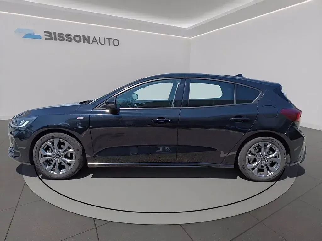 Usata Ford Focus ST-Line 125 CV (91 kW) 2023 Nero met. Berlina