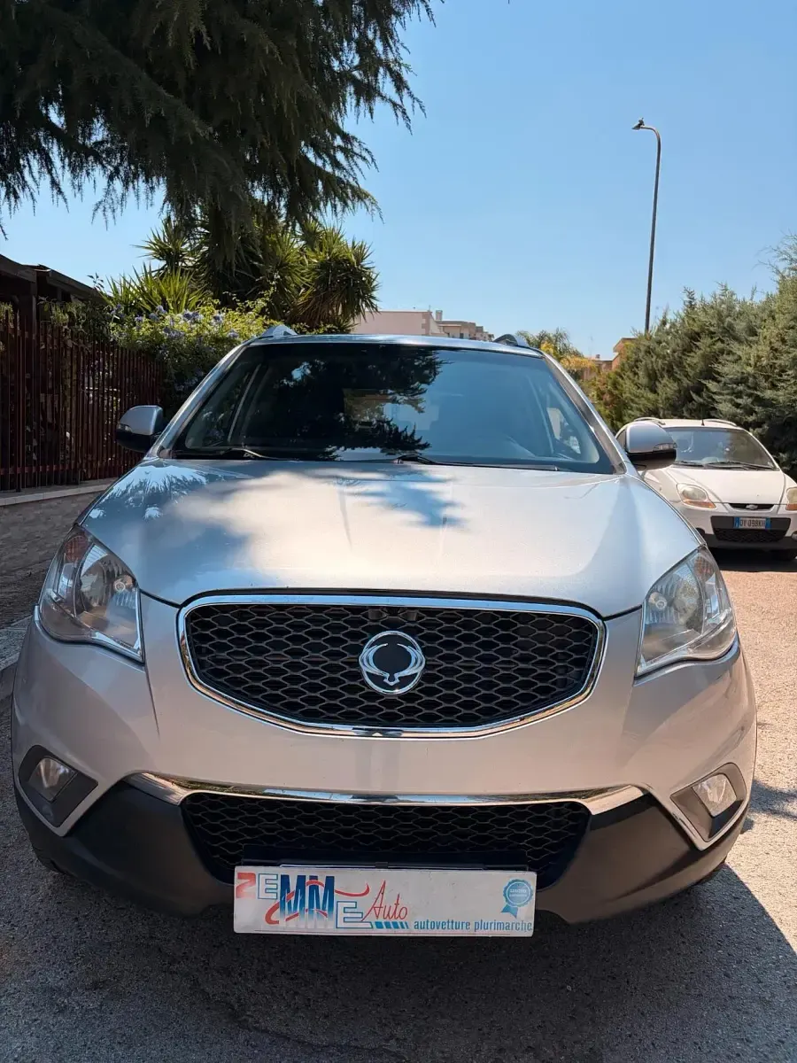 Usata SsangYong Korando 175 CV (128 kW) 2011 Argento SUV